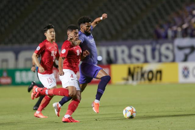 尤文2-0领先都灵！弗拉霍维奇梅开二度，孔塞桑助攻