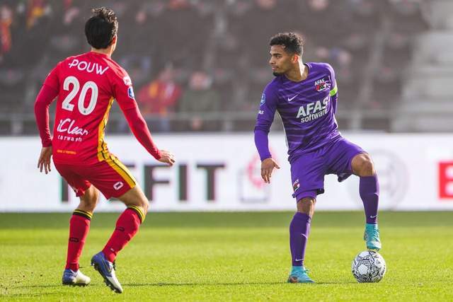 文班33+8亚历山大19+7 马刺大胜雷霆总分2-2