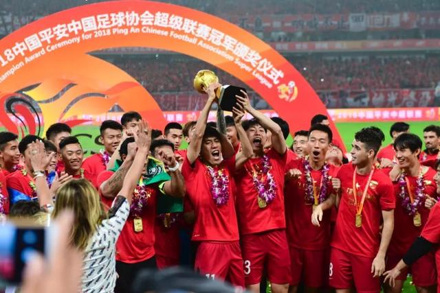 湖人消息：小里表态留队，老詹怀念卡鲁索，3换1交易方案曝光